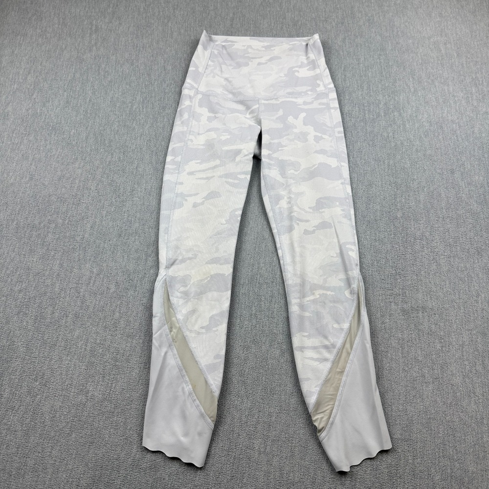 Lululemon Leggings Womens 4 White Camo Wunder Under High-Rise Crop Scallop 24"